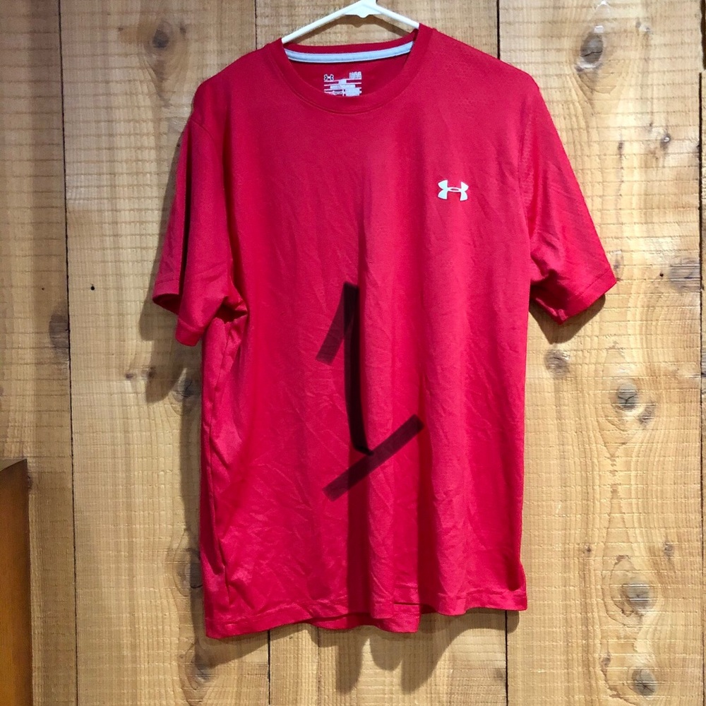 Lot of Men’s Under Armour Shirts, Size Large